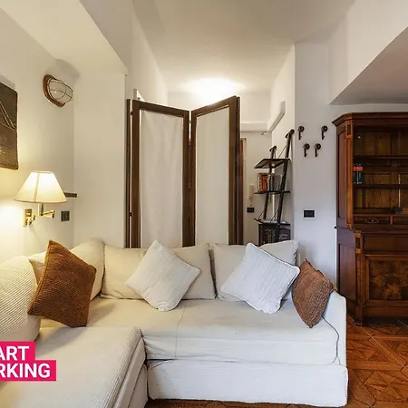 A Relaxing Terrace In Sturla By Wonderful Italy Apartment